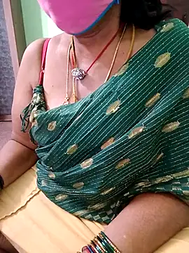 Snapshot of savithasree chatting on 11/15/25, 04:43 savithasree online show from 11/15/25, 04:43