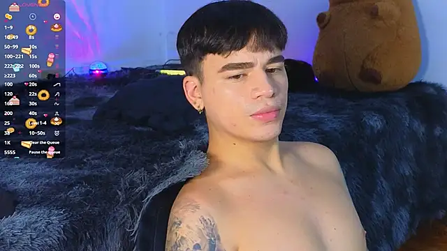 Maiicoll coleman online show from 11/22/25, 04:06