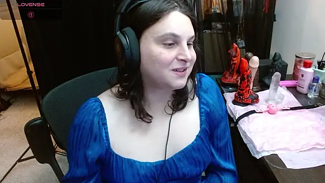 Snapshot of Salacious_Sage chatting on 02/13/26, 11:45 Salacious Sage online show from 02/13/26, 11:45