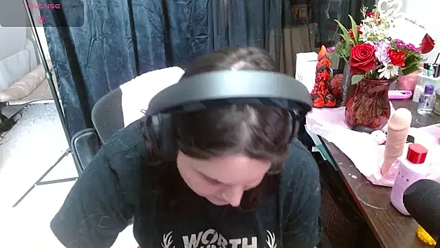 Snapshot of Salacious_Sage chatting on 02/15/26, 07:43 Salacious Sage online show from 02/15/26, 07:43