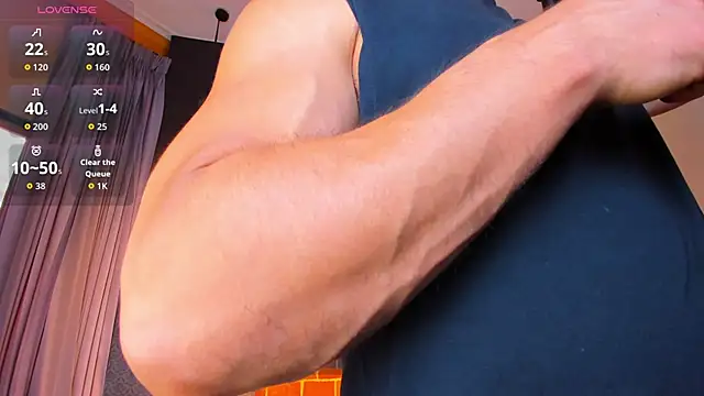 Snapshot of Scottfishcer1 chatting on 11/25/25, 07:36 Scottfishcer1 online show from 11/25/25, 07:36