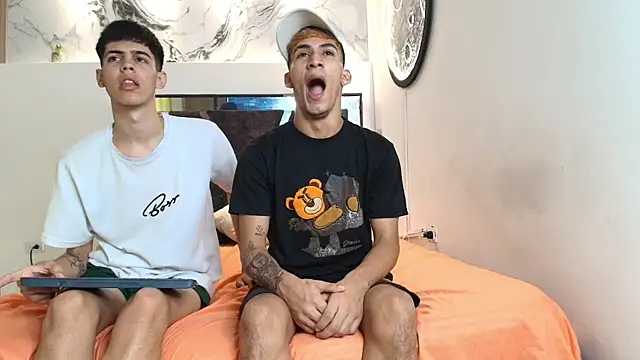 Snapshot of IMPERIO_ROMANO chatting on 11/12/25, 07:24 IMPERIO ROMANO online show from 11/12/25, 07:24