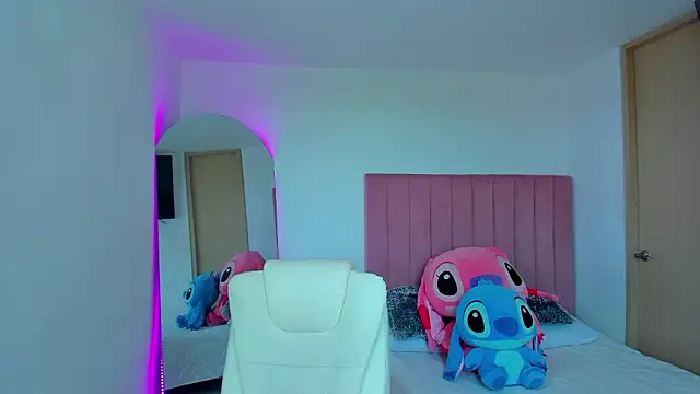 Janettcruz online show from 03/20/26, 10:03