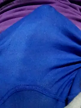 Snapshot of Alvaroz1992 chatting on 11/22/25, 01:15 Alvaroz1992 online show from 11/22/25, 01:15