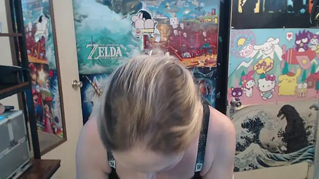 Savanah Banana  online show from 11/29/25, 11:02