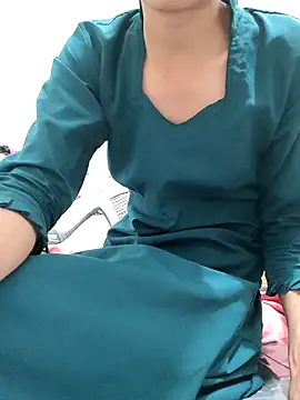 Isha kumari 69 online show from 02/03/26, 01:38