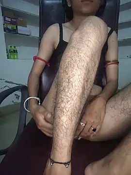 Isha kumari 69 online show from 06/30/26, 03:46
