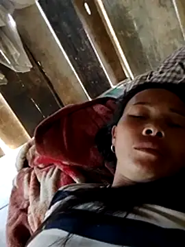 Snapshot of Ana_hoa chatting on 04/11/26, 06:18 Ana hoa online show from 04/11/26, 06:18