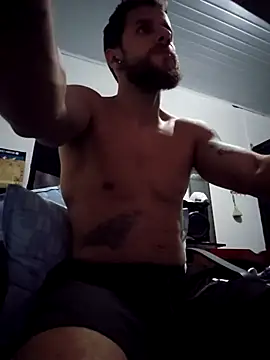 Snapshot of lucweed chatting on 02/17/26, 12:29 lucweed online show from 02/17/26, 12:29