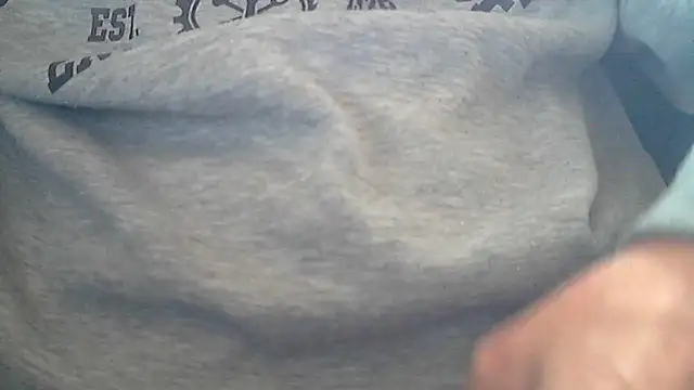 Snapshot of houkeiboy78 chatting on 11/19/25, 11:38 houkeiboy78 online show from 11/19/25, 11:38