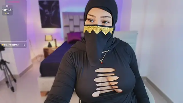 Snapshot of samiraa_haalem chatting on 11/07/25, 05:02 samiraa haalem online show from 11/07/25, 05:02