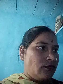 Snapshot of Chinki_pande chatting on 11/20/25, 04:34 Chinki pande online show from 11/20/25, 04:34