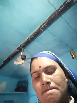 Snapshot of Chinki_pande chatting on 11/21/25, 05:50 Chinki pande online show from 11/21/25, 05:50