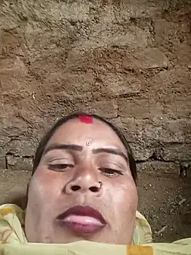 Snapshot of Chinki_pande chatting on 11/23/25, 08:58 Chinki pande online show from 11/23/25, 08:58