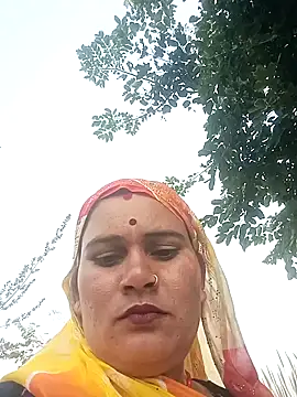 Snapshot of Chinki_pande chatting on 11/29/25, 08:50 Chinki pande online show from 11/29/25, 08:50