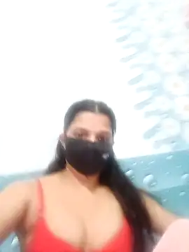 Snapshot of Cute-Ishaa chatting on 11/12/25, 05:35 Cute-Ishaa online show from 11/12/25, 05:35