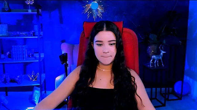 AnnaGarcias  online show from 12/03/25, 08:12