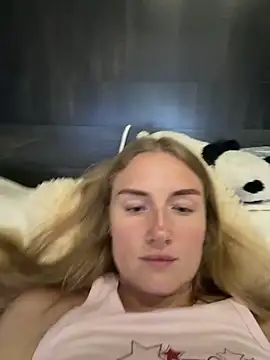 olliebells online show from 06/19/26, 01:15