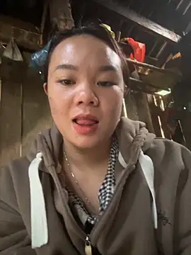 Dilen 7533 online show from 12/02/25, 12:38