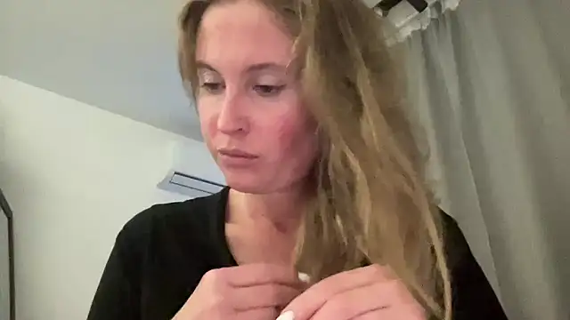 Ameli8 online show from 11/14/25, 05:44