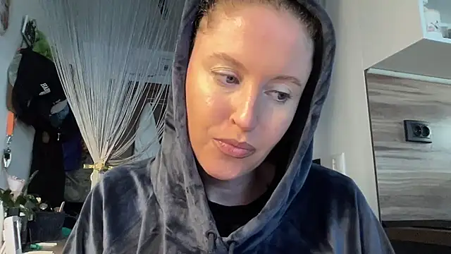 Ameli8 online show from 03/24/26, 01:49