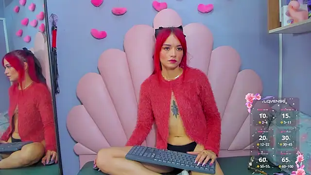 luci miller online show from 11/16/25, 02:28