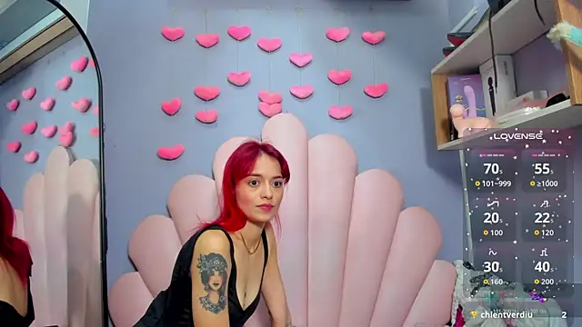 luci miller online show from 02/15/26, 07:51