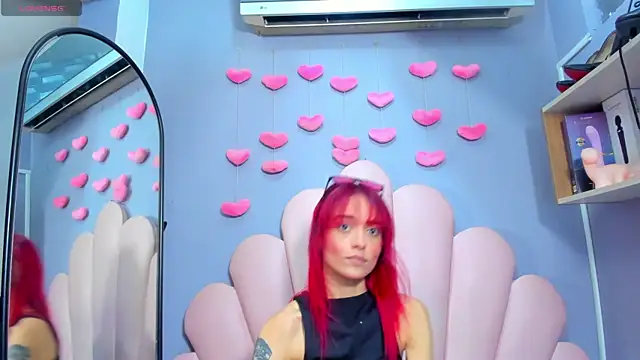 Snapshot of luci_miller chatting on 02/21/26, 03:18 luci miller online show from 02/21/26, 03:18