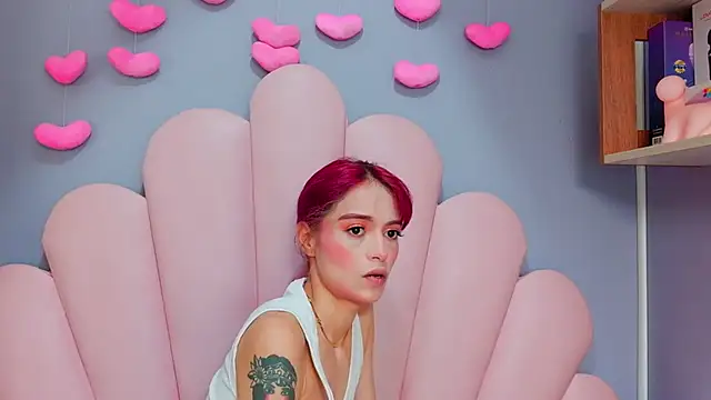 luci miller online show from 07/02/26, 12:44