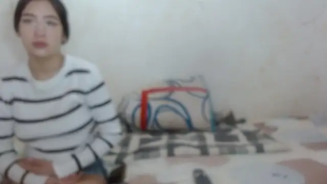 Snapshot of the_breasts_of_desir_ chatting on 11/09/25, 01:42 the breasts of desir online show from 11/09/25, 01:42