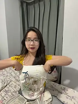 Hmm 0303 online show from 03/13/26, 03:29