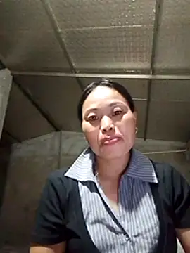 Snapshot of Karen_china chatting on 11/12/25, 03:01 Karen china online show from 11/12/25, 03:01