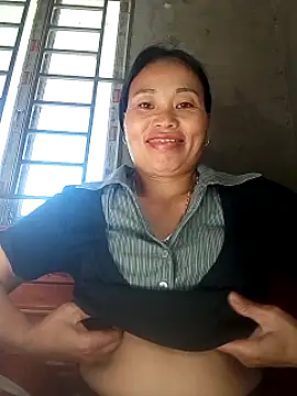 Snapshot of Karen_china chatting on 11/30/25, 07:23 Karen china online show from 11/30/25, 07:23