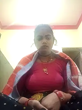 Snapshot of Riya_lovely0143 chatting on 11/29/25, 12:02 Riya lovely0143 online show from 11/29/25, 12:02