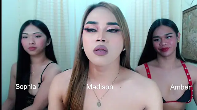 Snapshot of sweet_sophiaxx chatting on 02/03/26, 02:53 sweet sophiaxx online show from 02/03/26, 02:53