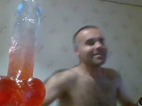 Snapshot of Kreol69 chatting on 11/16/25, 04:01 Kreol69 online show from 11/16/25, 04:01