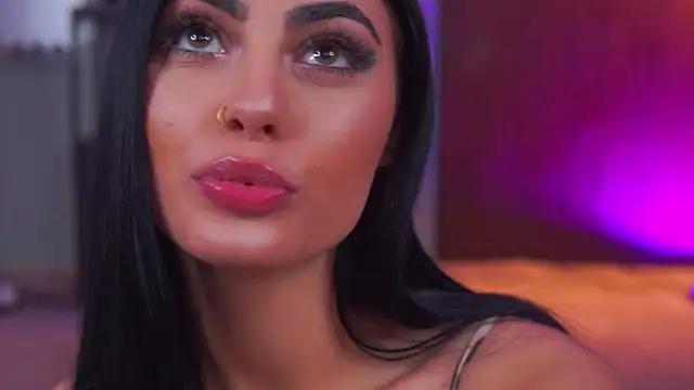 RavennaDArcy online show from 01/16/26, 07:51