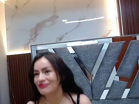 Snapshot of jesicaparkercf chatting on 11/08/25, 01:22 jesicaparkercf online show from 11/08/25, 01:22