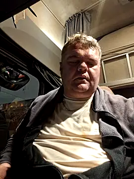 Grase44 online show from 11/29/25, 03:42