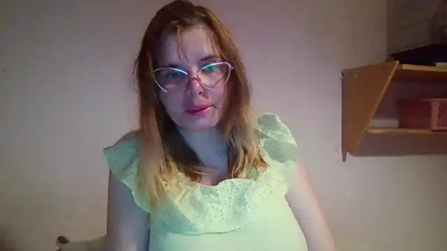 HornyElena online show from 11/13/25, 07:13