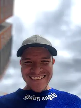 Snapshot of Nick_juniorrx chatting on 11/10/25, 03:00 Nick juniorrx online show from 11/10/25, 03:00