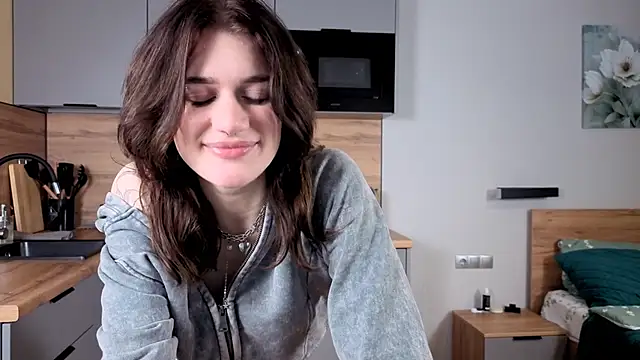 eshleeygreen online show from 11/08/25, 02:06