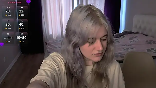 eshleeygreen online show from 07/19/26, 11:25