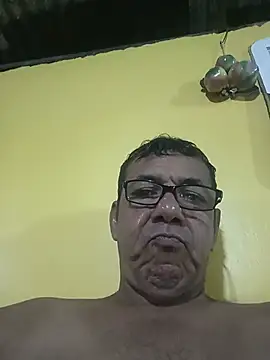 Snapshot of bruno_324278 chatting on 05/11/26, 04:40 bruno 324278 online show from 05/11/26, 04:40