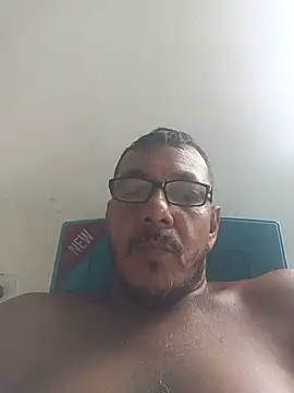 Snapshot of bruno_324278 chatting on 06/14/26, 05:26 bruno 324278 online show from 06/14/26, 05:26