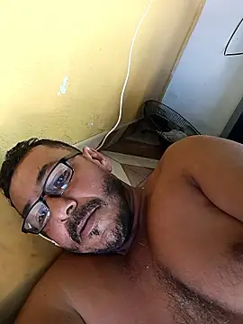 Snapshot of bruno_324278 chatting on 06/17/26, 09:38 bruno 324278 online show from 06/17/26, 09:38