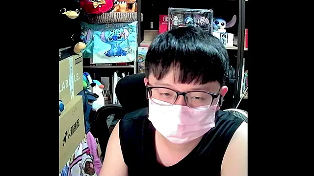 Snapshot of kk05483 chatting on 06/19/26, 03:27 kk05483 online show from 06/19/26, 03:27