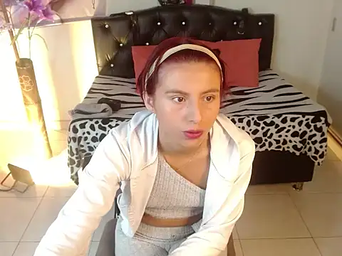 LuluKiss  online show from 01/06/26, 01:48