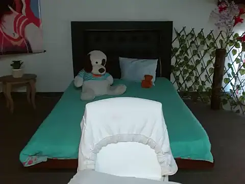 LuluKiss  online show from 02/09/26, 01:37