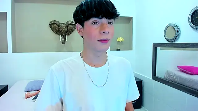 Isaac Kurtt online show from 11/07/25, 08:31